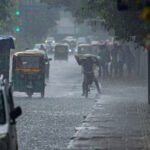 दिल्ली-NCR में भारी बारिश और आंधी, कई इलाकों में जलभराव; IMD का पूर्वानुमान
